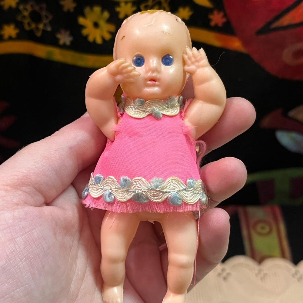 VTG Vintage Celluloid Plastic Made in Hong Kong Mini Baby Doll - Picture 4 of 7